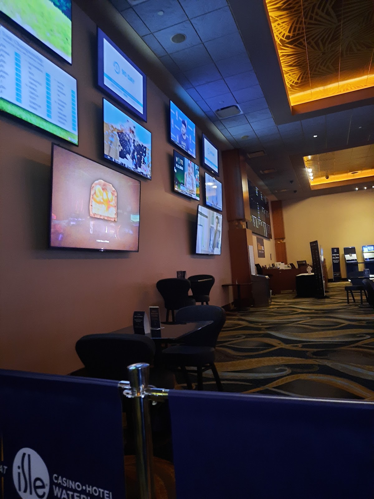 Cedar Crossing Casino
