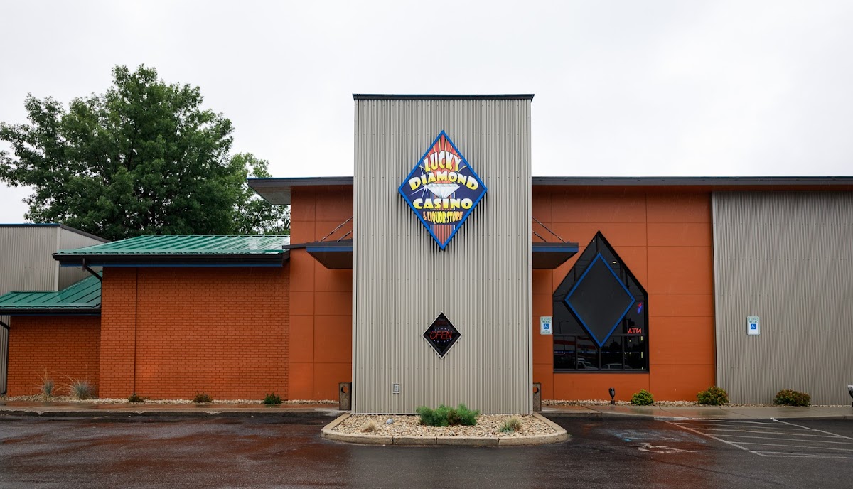 Lucky Diamond Casino