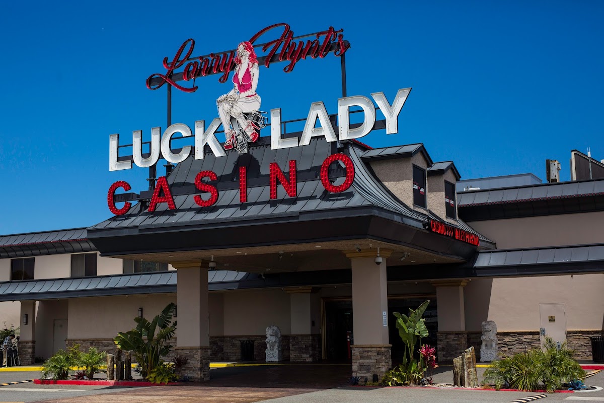 Lucky Dollar Casino