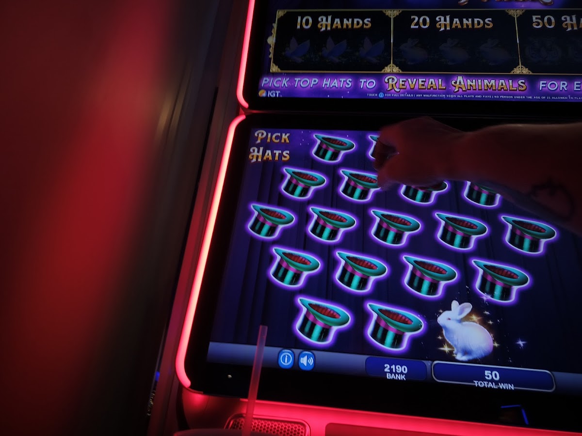 Nino's Casino